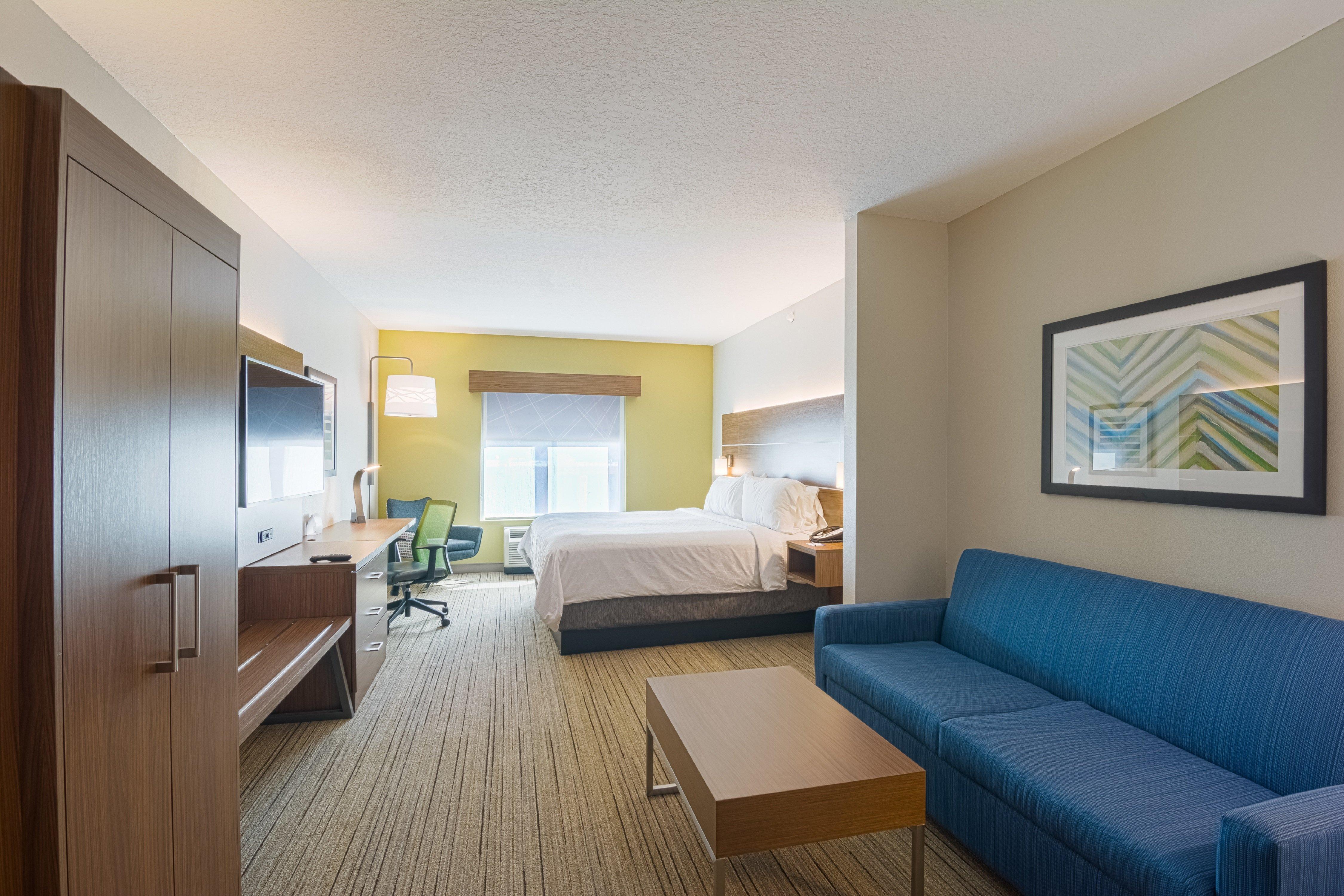 Holiday Inn Express Hotel & Suites Tampa-Usf-Busch Gardens By Ihg Esterno foto