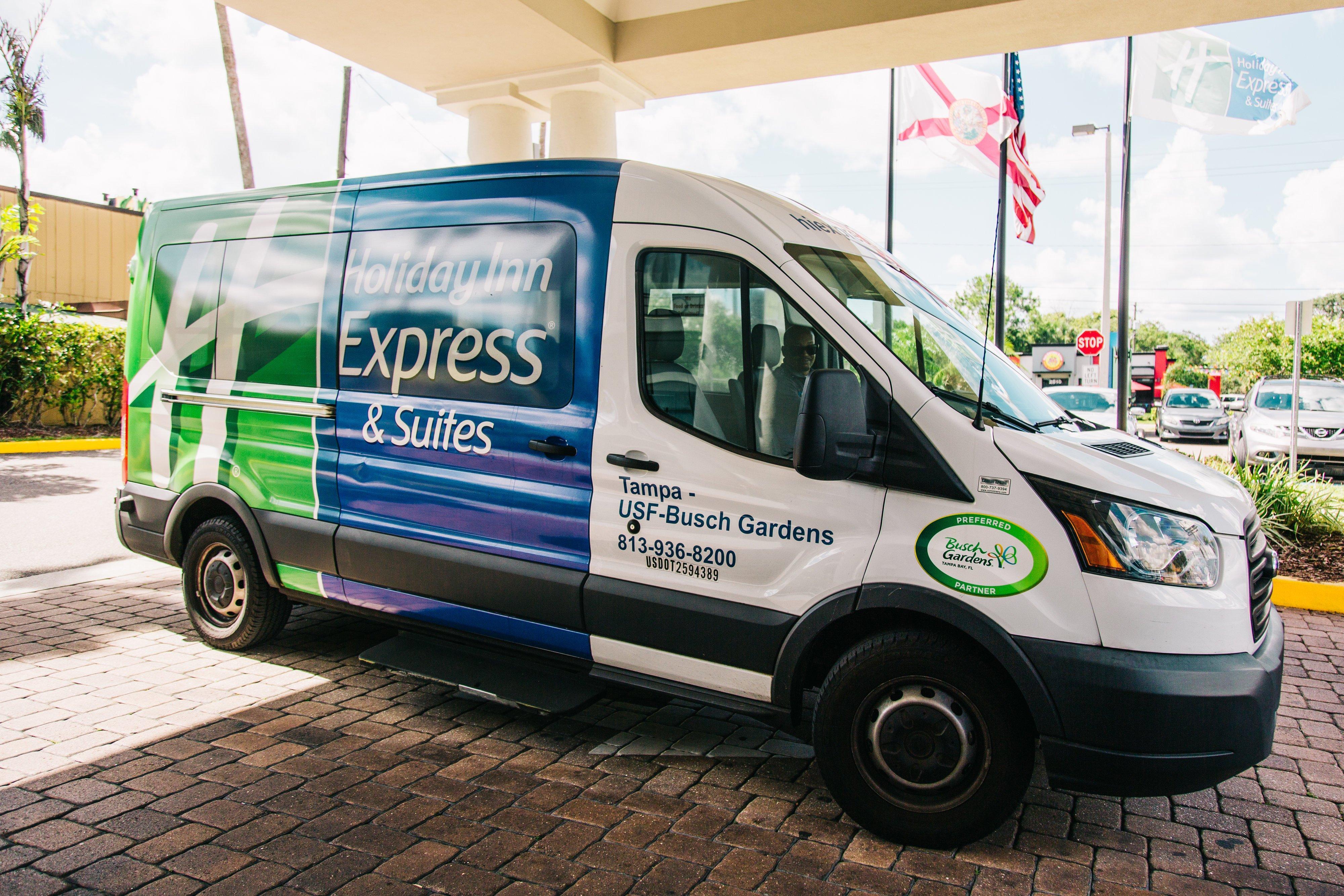 Holiday Inn Express Hotel & Suites Tampa-Usf-Busch Gardens By Ihg Esterno foto
