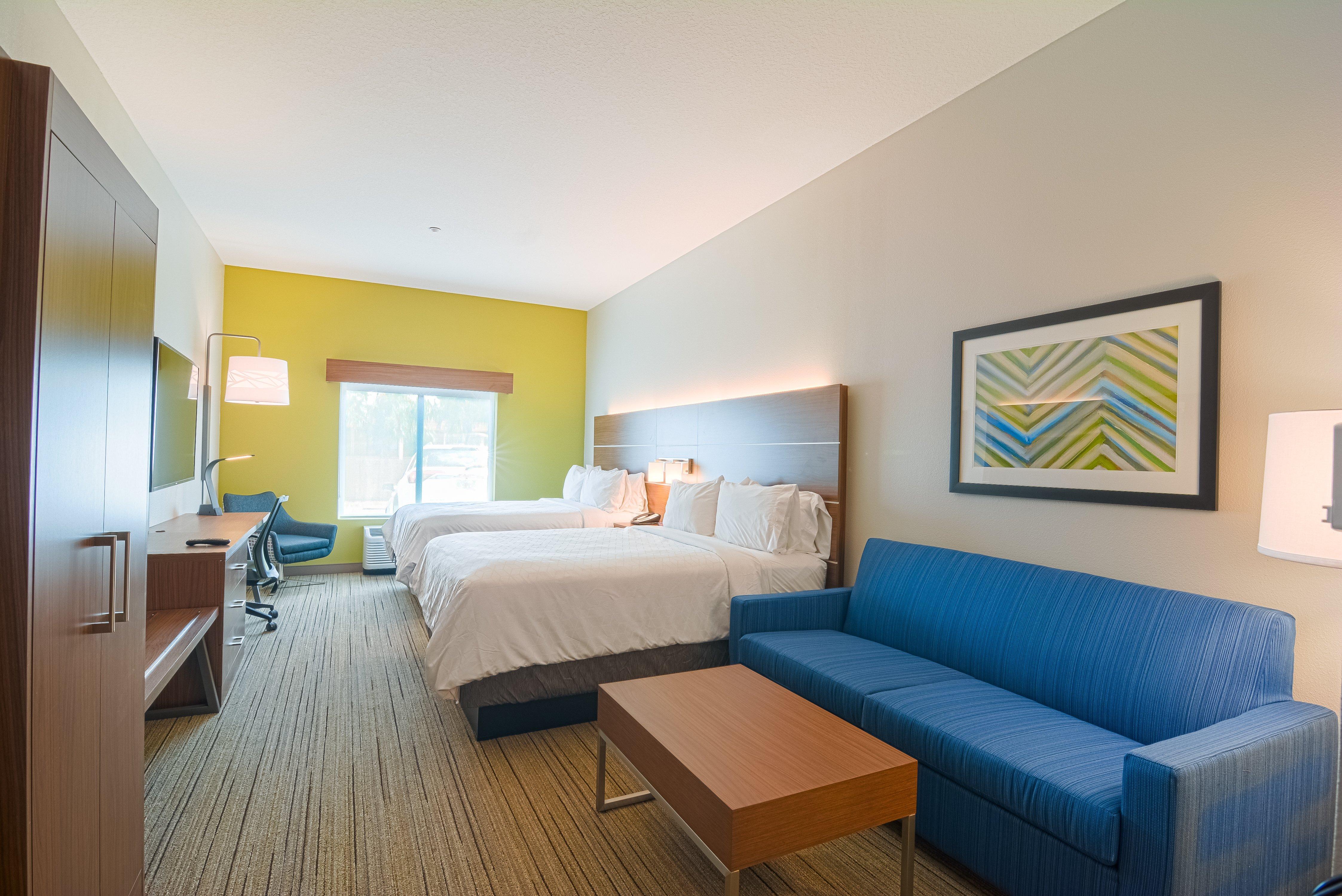 Holiday Inn Express Hotel & Suites Tampa-Usf-Busch Gardens By Ihg Esterno foto